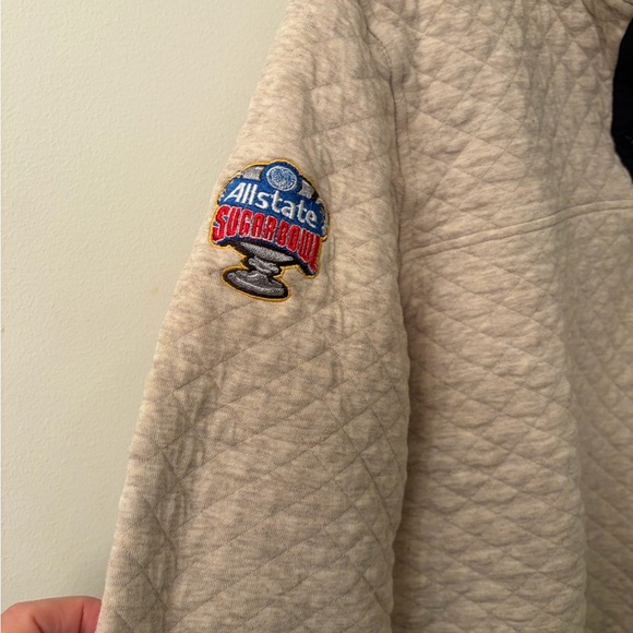 Patagonia Organic Cotton Cream and Navy Quilted Pullover - Picture 4 of 7